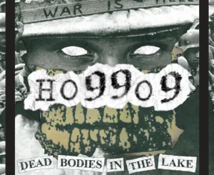 ho99o9-dead-bodies-in-the-lake